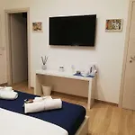 Couette-café Sicitaly 3*